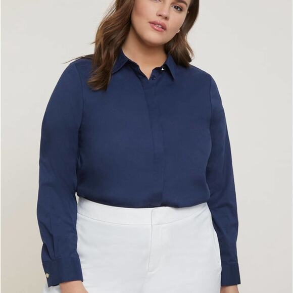 Eloquii Premier Button Down Top
In Navy - Picture 1 of 11